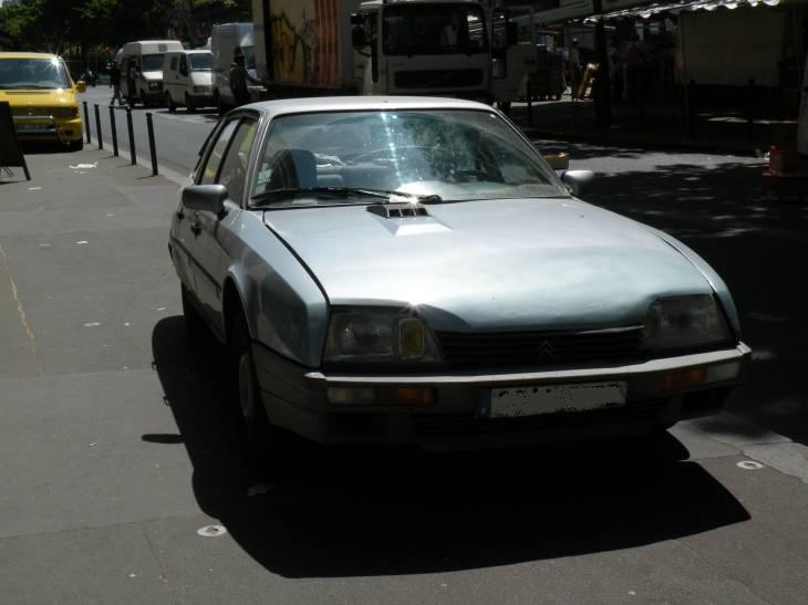  voiture ancienne : avant de citroen CX
